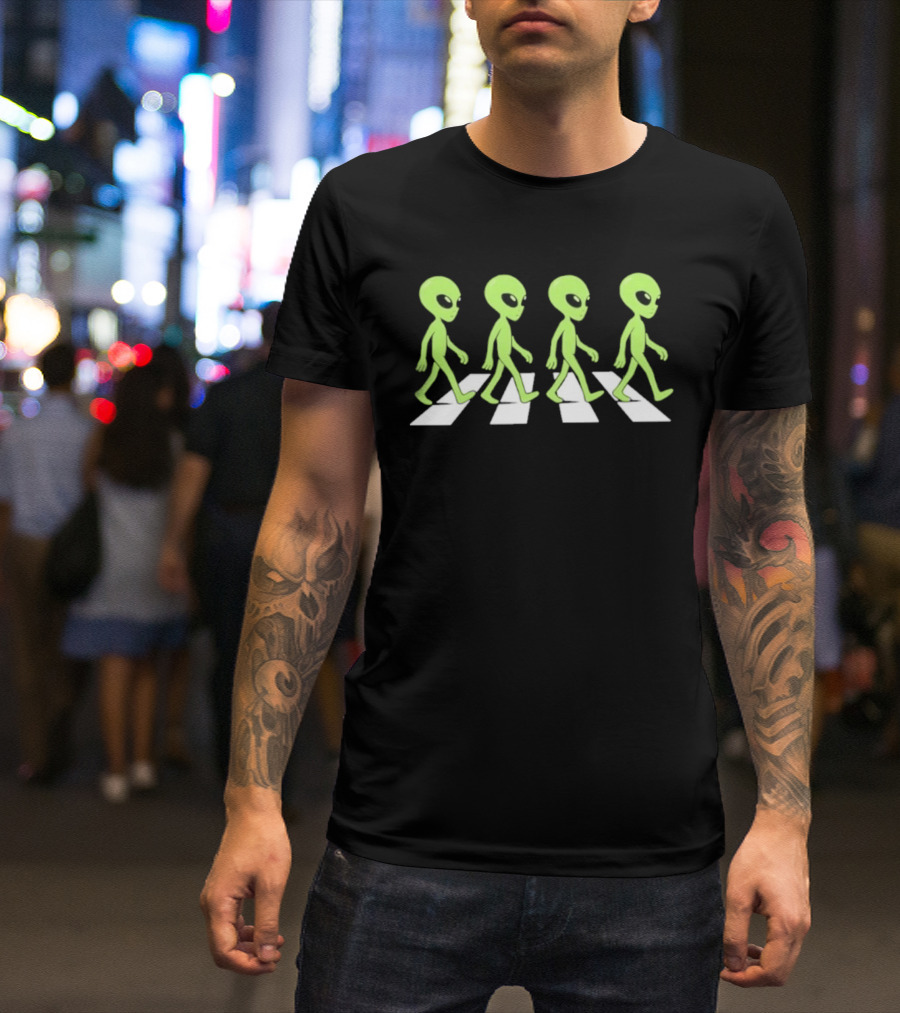 Abbey Road Alien Crosswalk UFO Aliens T-Shirt