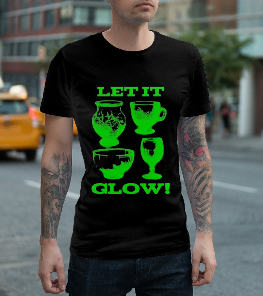 Let It Glow Uranium Glassware Vaseline Glass Vintage Collectors Neon Green T-Shirt