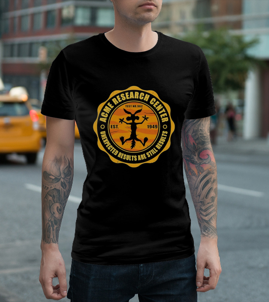 ACME Research Center Wile E Coyote Test NR.962 Unexpected Results Est. 1949 T-Shirt