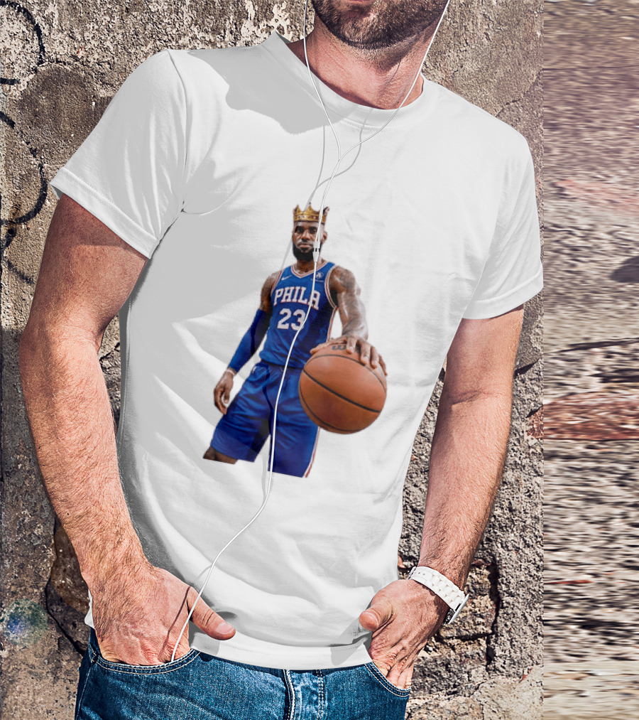 LeBron James King Crown Dribbling Philadelphia 76ers Basketball Player 23 Phila T-Shirt