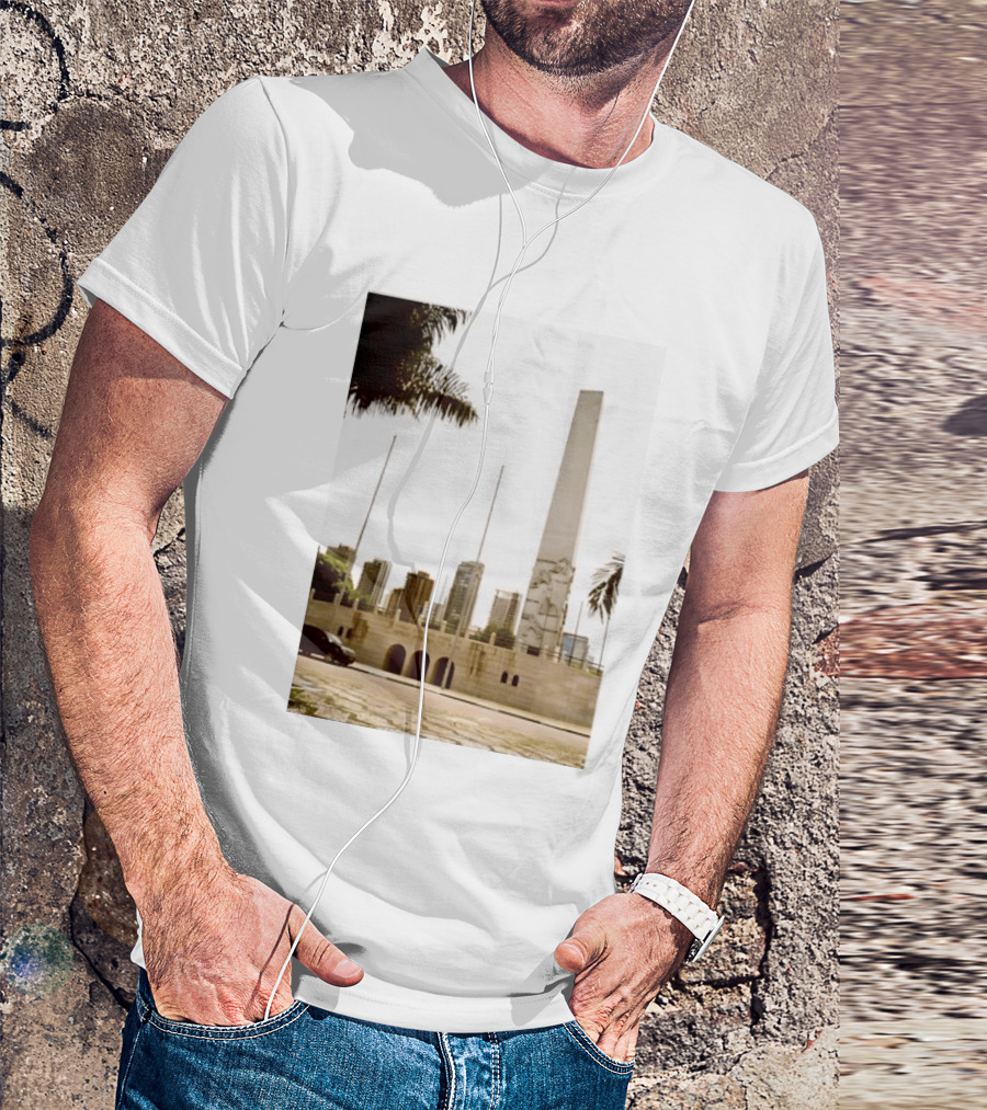 Obelisco Do Ibirapuera M M D C Viveram Pouco Para Morrer Bem Morreram Jovens Historical Monument São Paulo Brazil T-Shirt