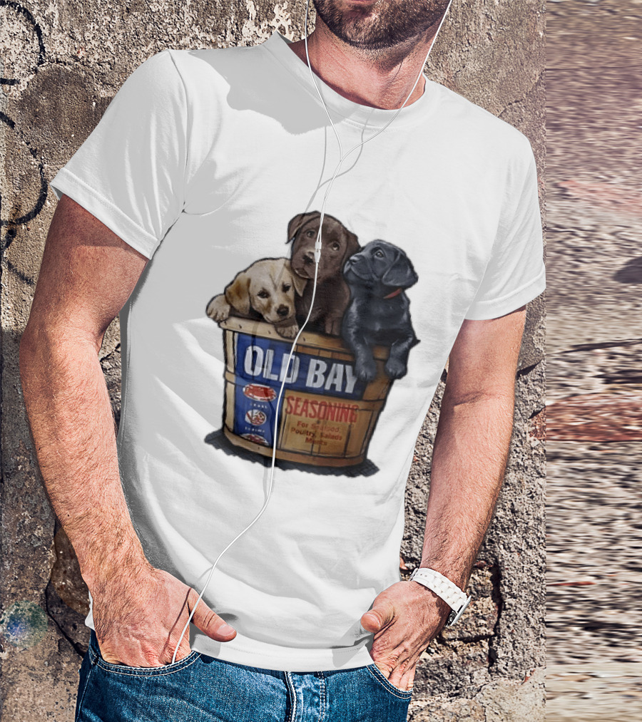 Old Bay Seasoning Labrador Puppies In Bushel Basket For Seafood Poultry Salads Meats T-Shirt