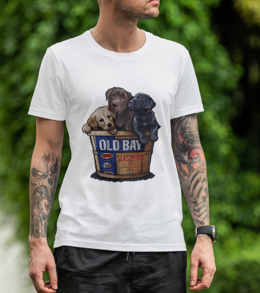 Old Bay Seasoning Labrador Puppies In Bushel Basket For Seafood Poultry Salads Meats T-Shirt