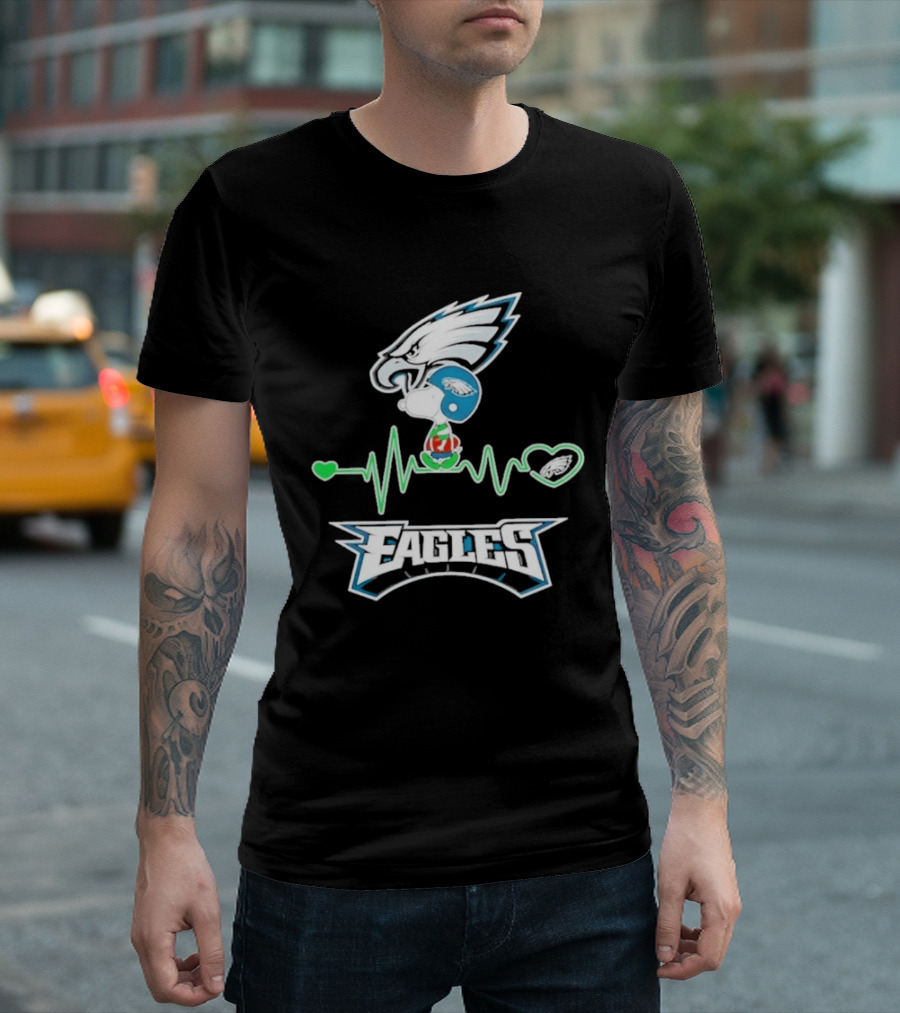 Snoopy Philadelphia Eagles Heartbeat Peanuts 2206 T-Shirt