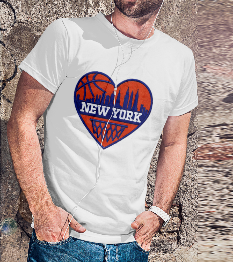 New York Knicks Heart Skyline Basketball Hoop T-Shirt