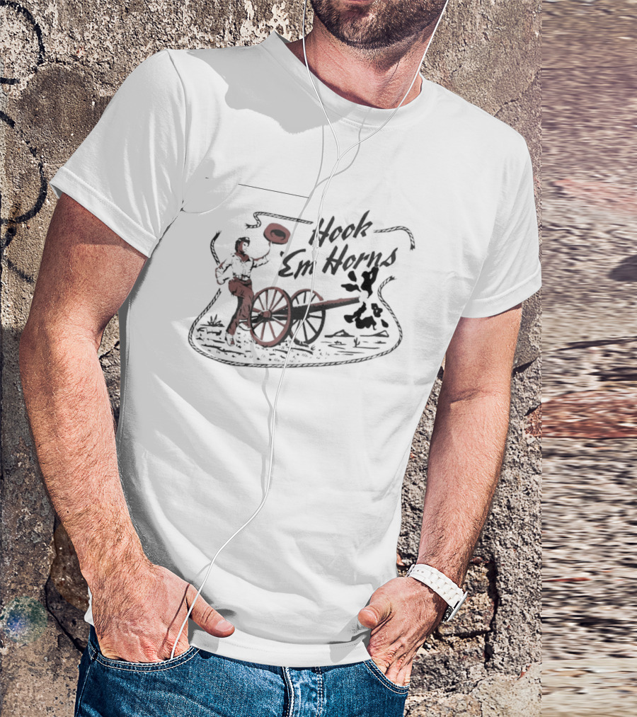 Hook 'Em Horns Texas Longhorns Cowboy And Cannon T-Shirt