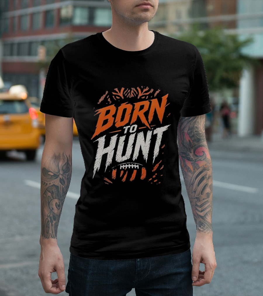 Born To Hunt Tiger Football Ball Print T-Shirt