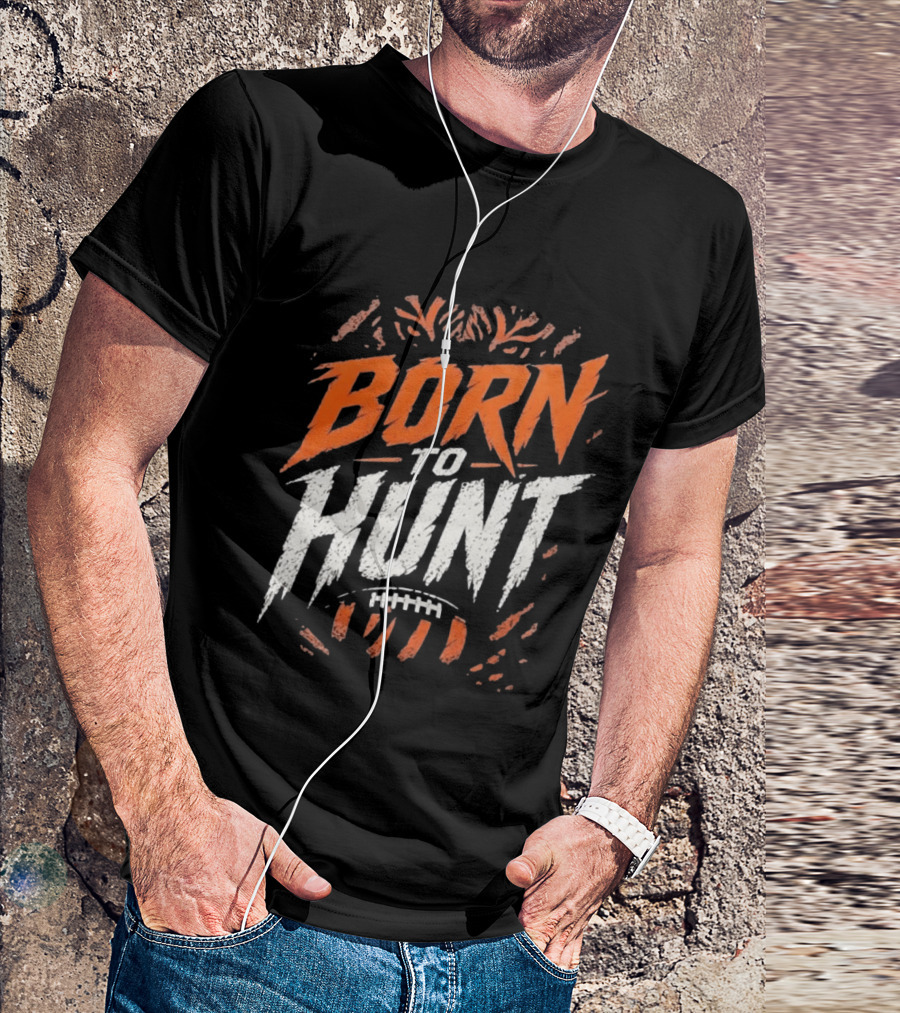 Born To Hunt Tiger Football Ball Print T-Shirt