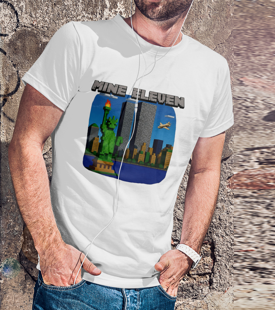 Mine Eleven Pixel City Statue Vector World Twin Towers Scene T-Shirt