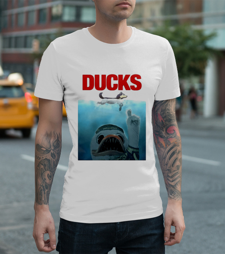 Oregon Ducks Jaws Parody With Washington Huskies Rivalry T-Shirt