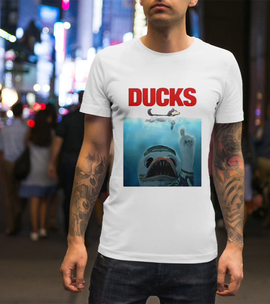 Oregon Ducks Jaws Parody With Washington Huskies Rivalry T-Shirt