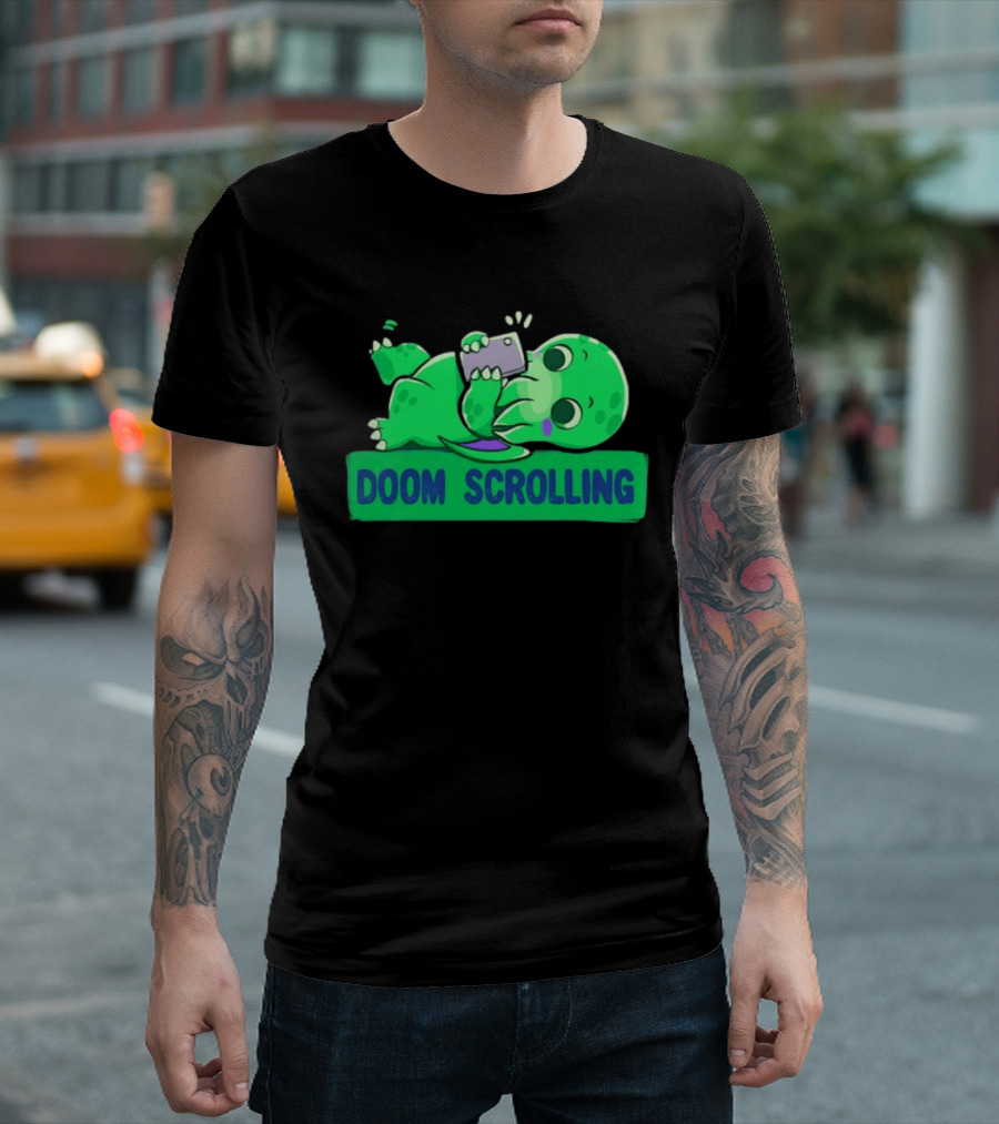 Doom Scrolling Cthulhu Lovecraft Monster With Smartphone T-Shirt