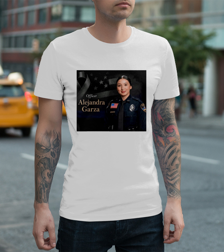 Officer Alejandra Garza Memorial Tribute With Flag And Ribbon T-Shirt