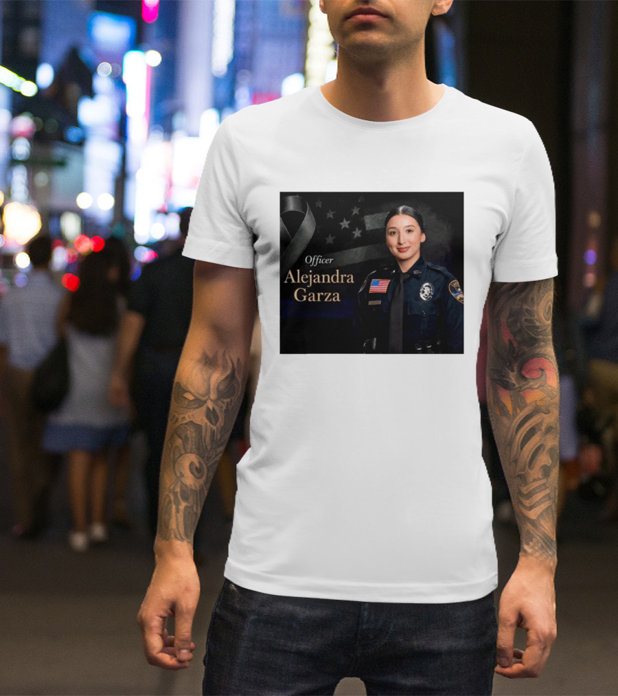 Officer Alejandra Garza Memorial Tribute With Flag And Ribbon T-Shirt