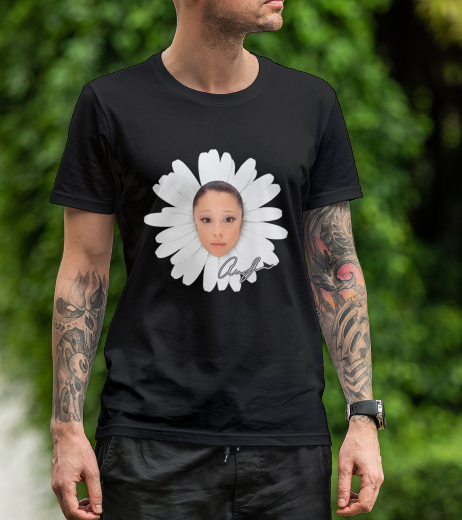 Ariana Petal Daisy Meme Face Cute Signature T-Shirt