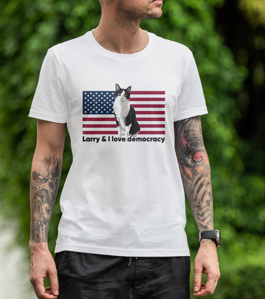 Larry I Love Democracy Cat American Flag T-Shirt