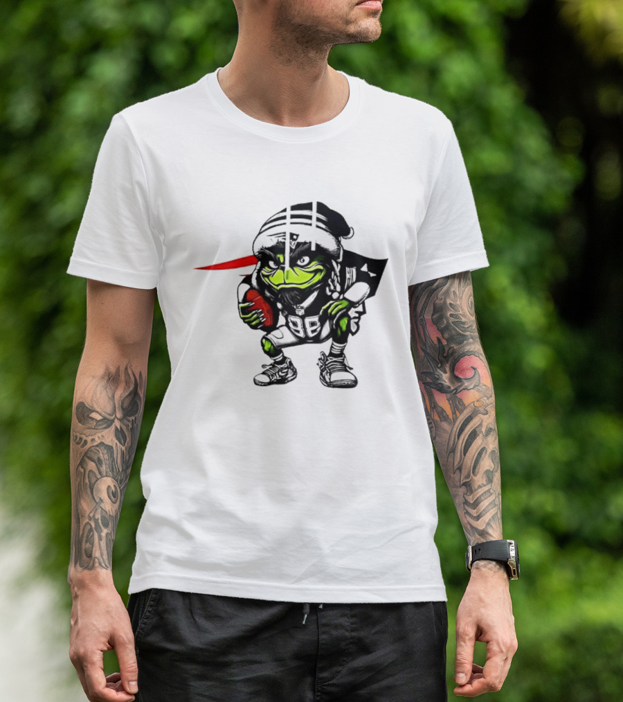 New England Patriots Grinch Christmas Football Collaboration T-Shirt