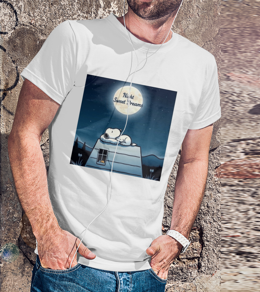Snoopy Night Sweet Dreams Moonlight Scene Peanuts Sleeping Dog T-Shirt