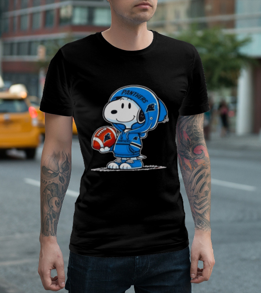 Snoopy Carolina Panthers Fan Holding Football Peanuts T-Shirt
