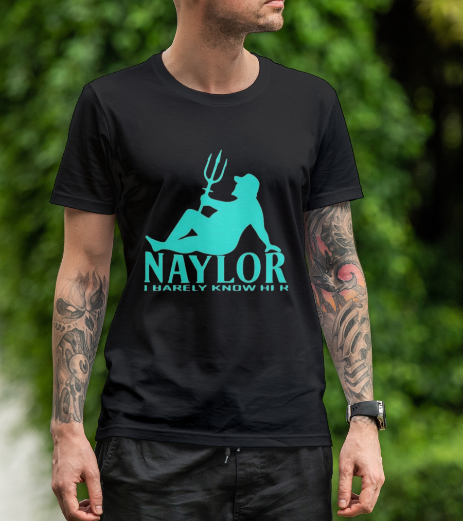 Naylor I Barely Know Her Mariners Trident Pose T-Shirt