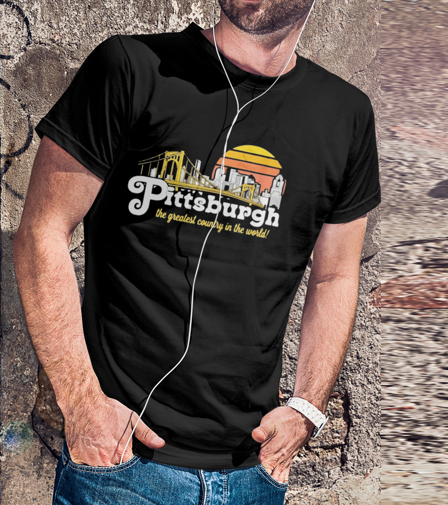 Pittsburgh Skyline With Bridge And Sunset The Greatest Country In The World T-Shirt