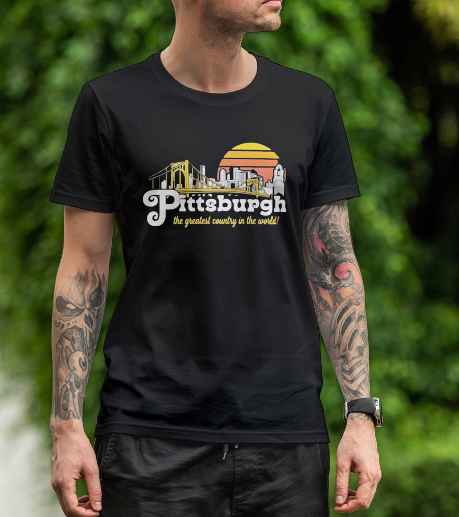 Pittsburgh Skyline With Bridge And Sunset The Greatest Country In The World T-Shirt