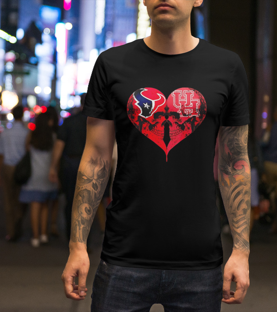 Houston Texans University Of Houston Cougars Heart Shaped Skulls Football Fans T-Shirt