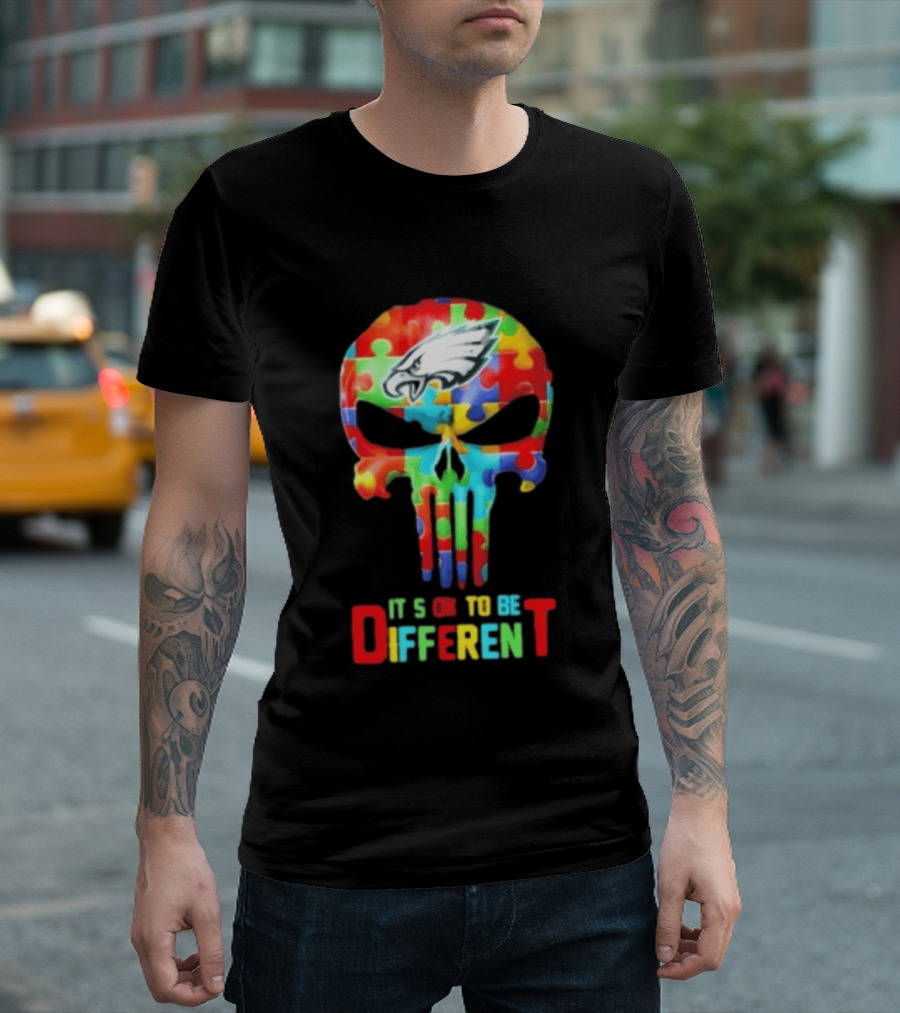 Philadelphia Eagles Skull Puzzle Autism Awareness It's Ok To Be Different T-Shirt