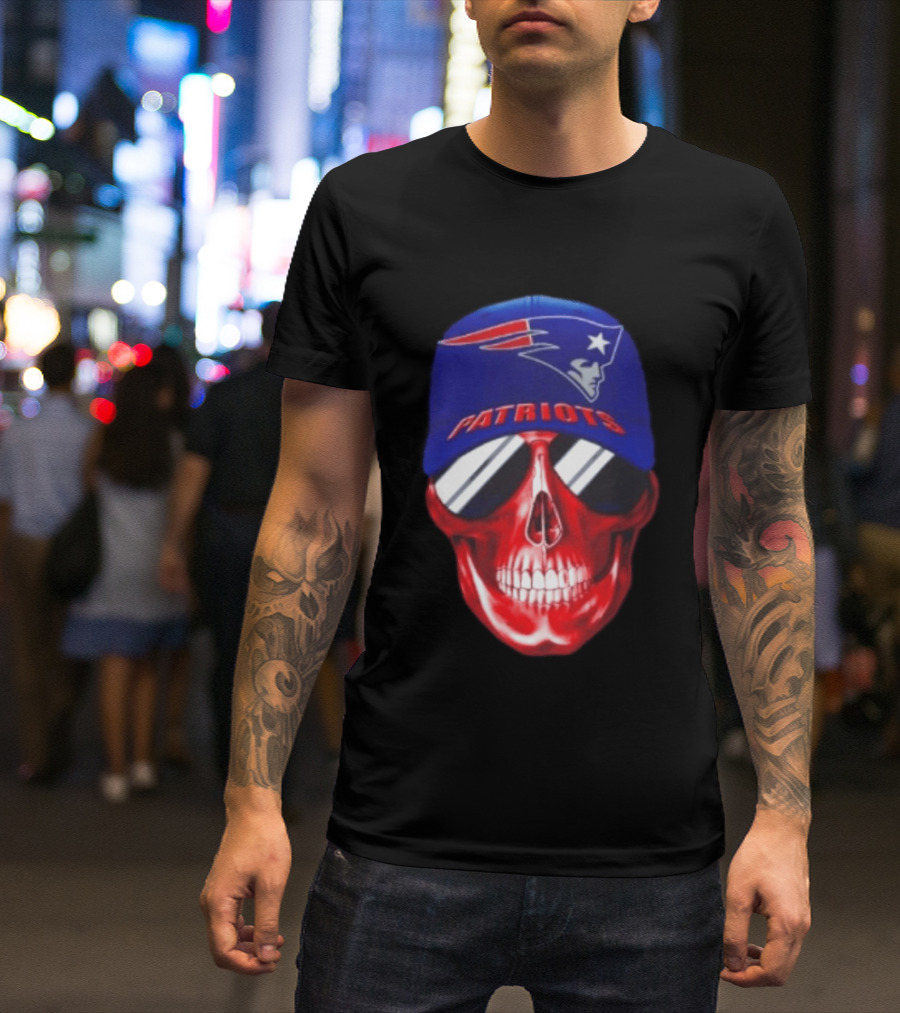 New England Patriots Cap Skull Smiling For Fans T-Shirt
