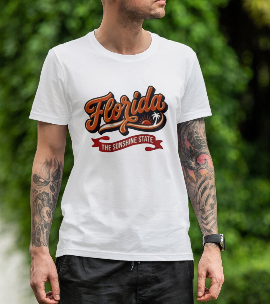 Florida The Sunshine State Sunset Palm Tree Vintage Look T-Shirt