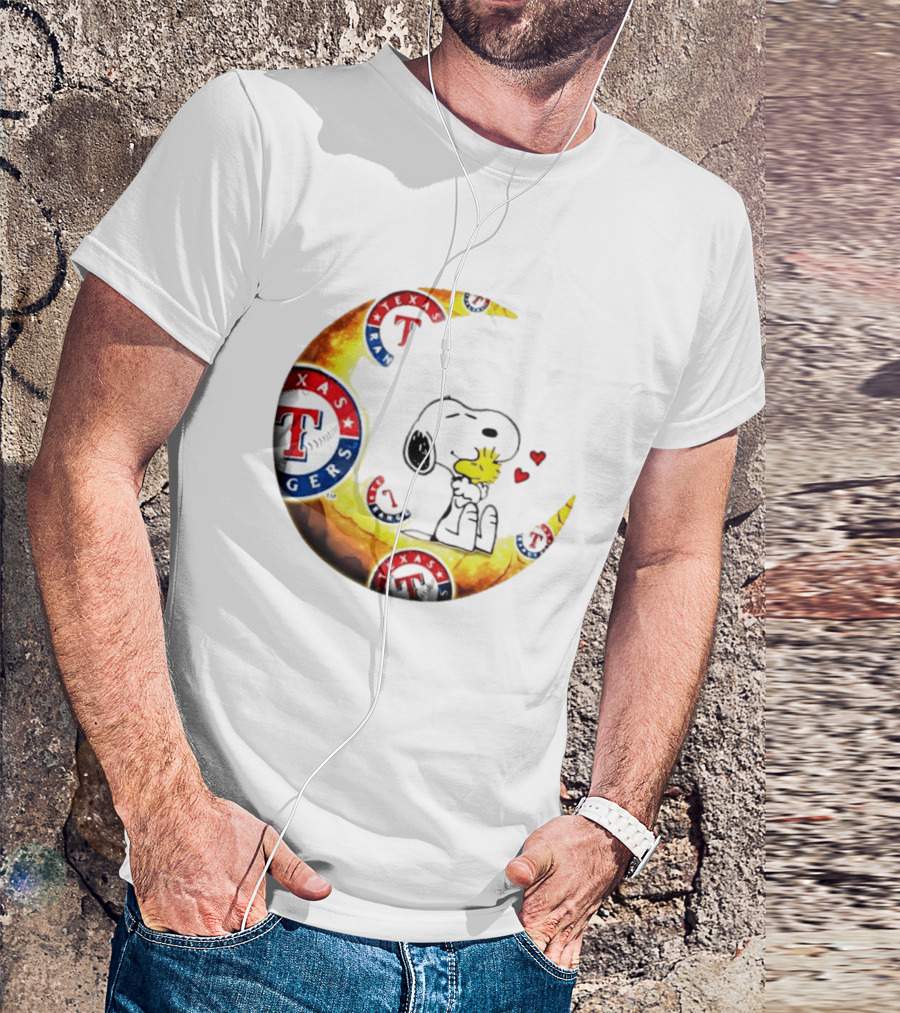 Snoopy Woodstock Texas Rangers Moon Baseball Fan Celebration T-Shirt