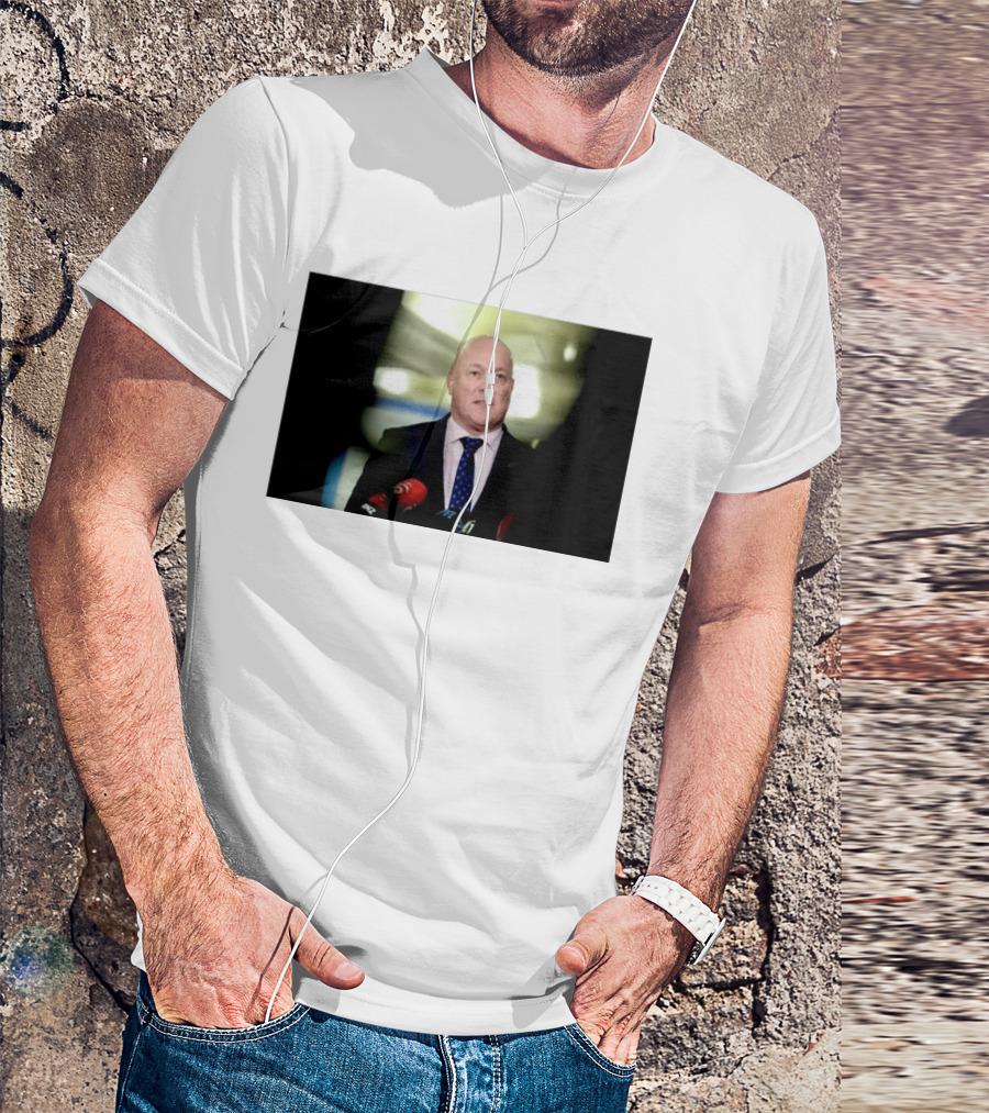 Otago Uni Expert Warns Against MMP And Voting Referendums Together T-Shirt