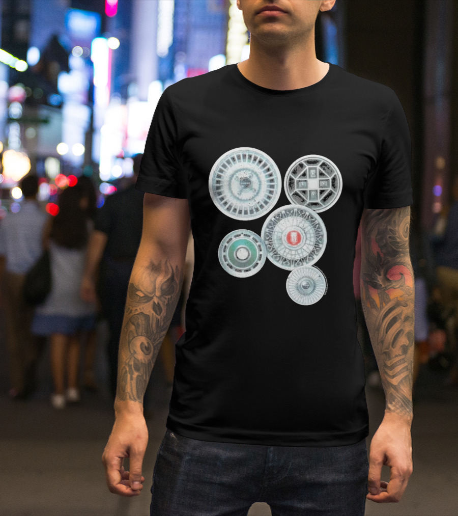 Vintage Ford Hubcaps Collection Classic Car Enthusiast Retro Wheels T-Shirt