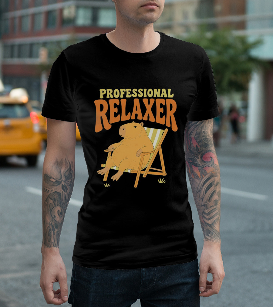Professional Relaxer Capybara Sitting In Beach Chair T-Shirt