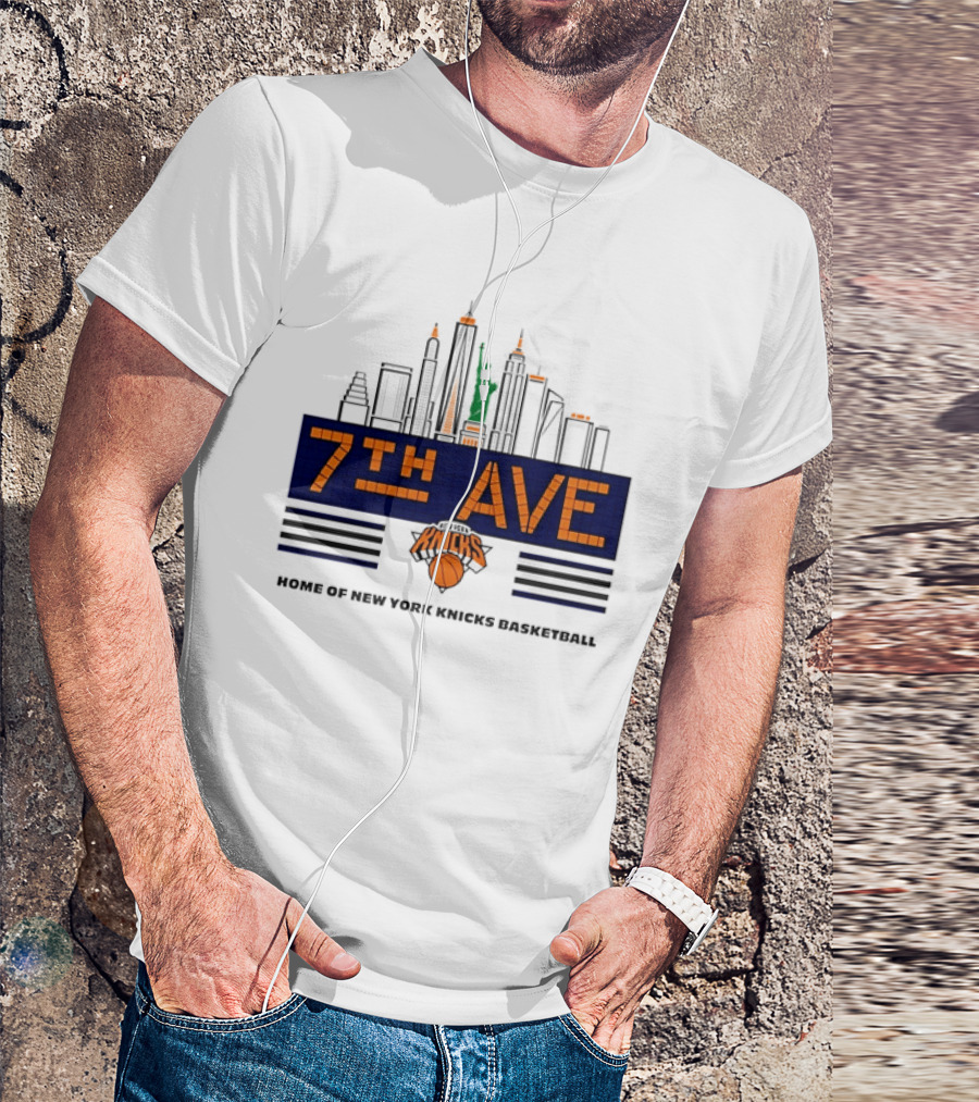 7th Ave New York Knicks Basketball Skyline T-Shirt