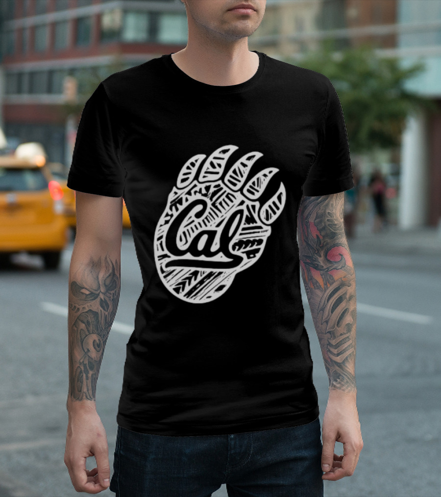 Trending Chicago Bears Football Bear Paw Cal T-Shirt