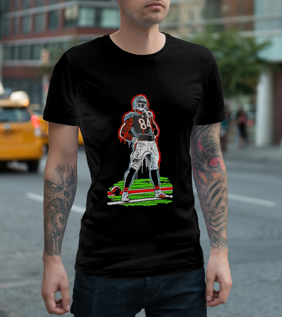 Original Colston Loveland Chicago Bears 84 Football Arms Akimbo Celly Graffiti T-Shirt