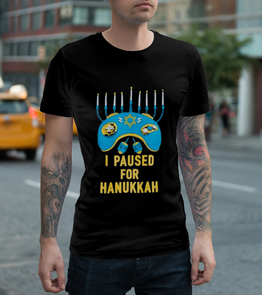 I Paused For Hanukkah Menorah Gaming Controller Star Of David T-Shirt