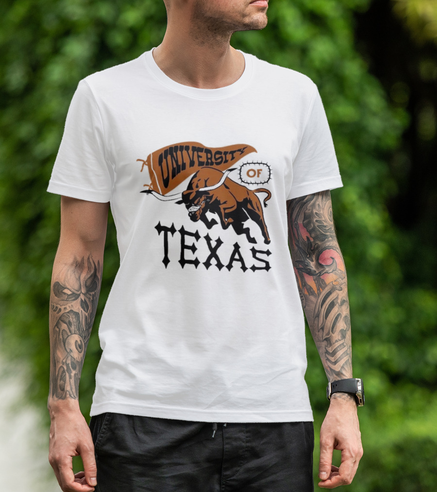 University Of Texas Longhorns Bull Mascot Banner T-Shirt