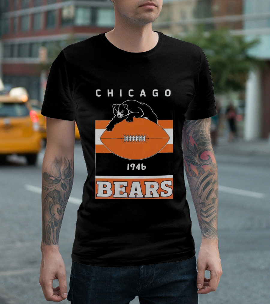 Chicago Bears 1946 Football Vintage Team History T-Shirt