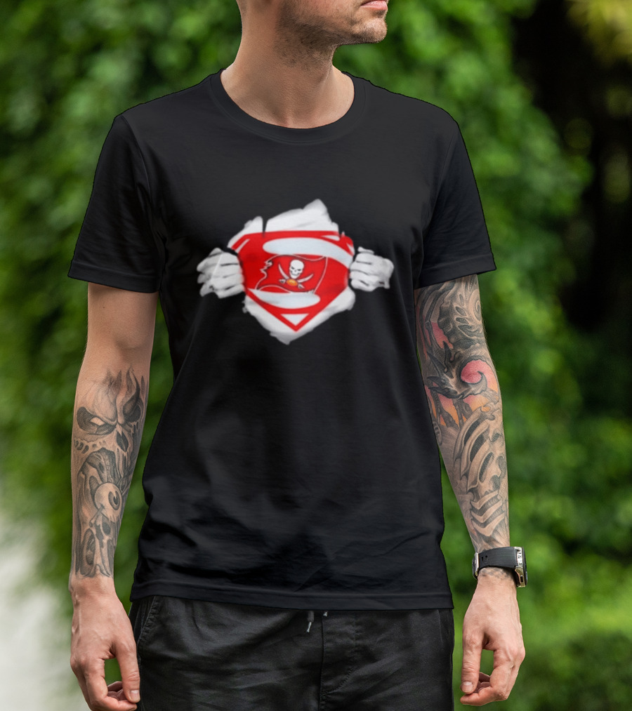 Tampa Bay Buccaneers Superpower Fan Symbol With Skulls Football Superman T-Shirt
