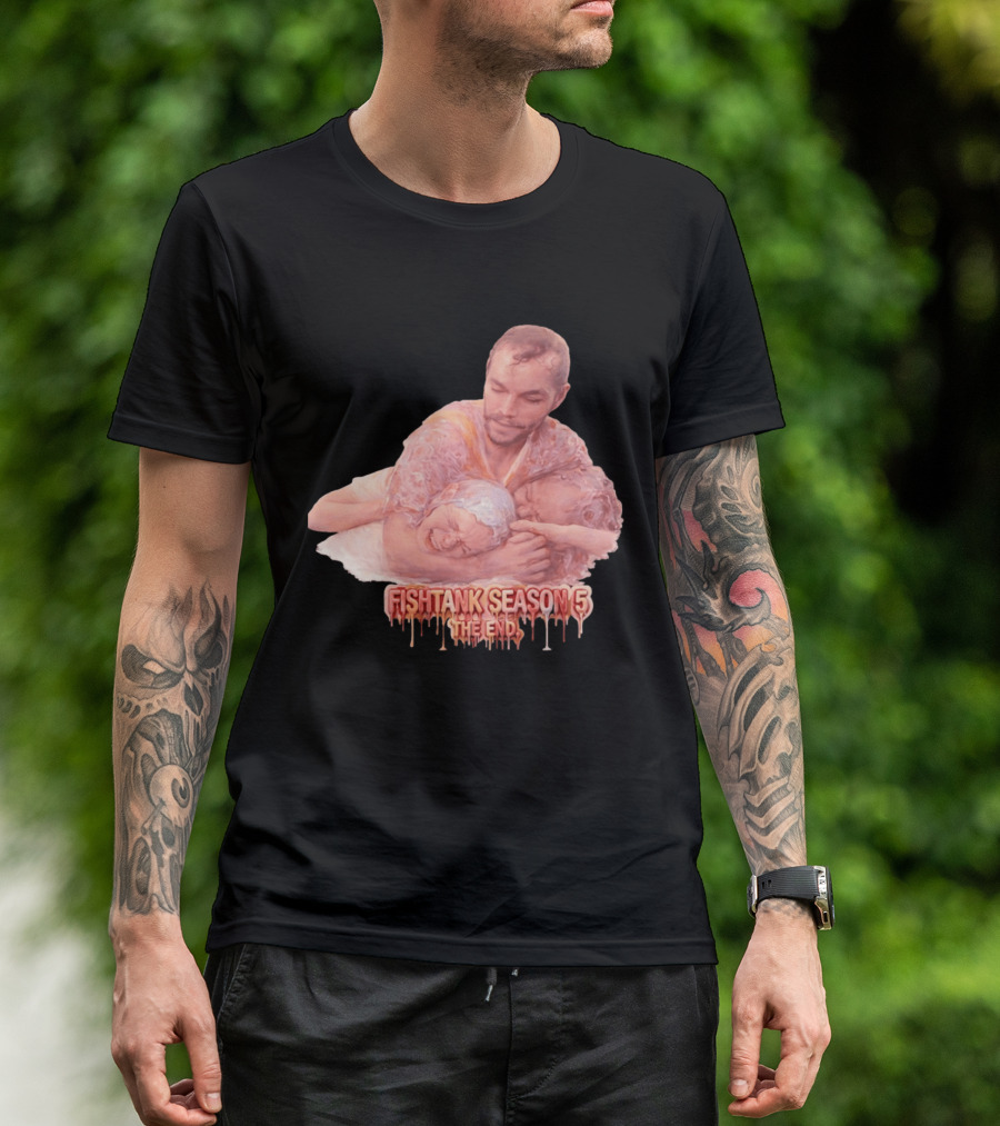 Fishtank Season 5 The End Dramatic Embrace Scene T-Shirt