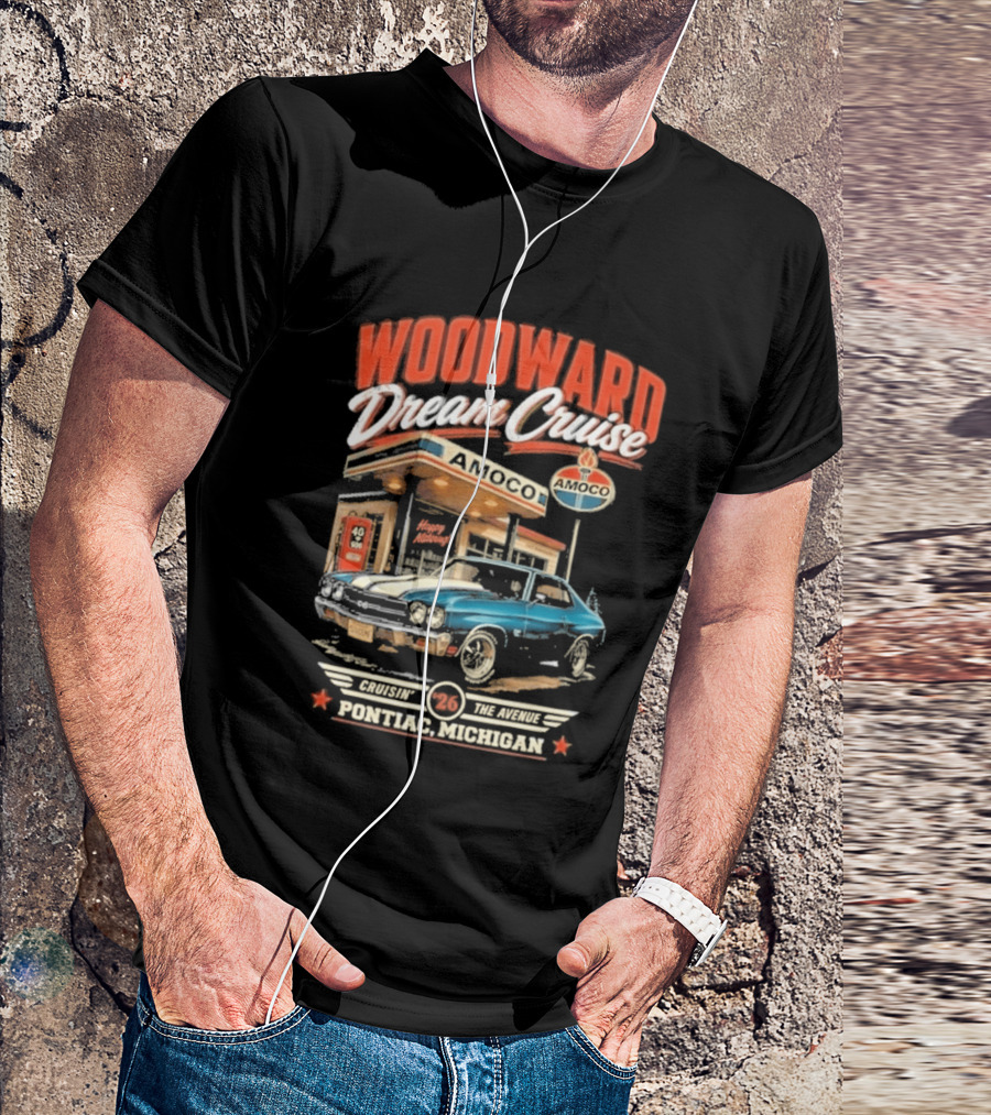 Woodward Dream Cruise Pontiac Michigan Amoco Service Station Classic Car T-Shirt