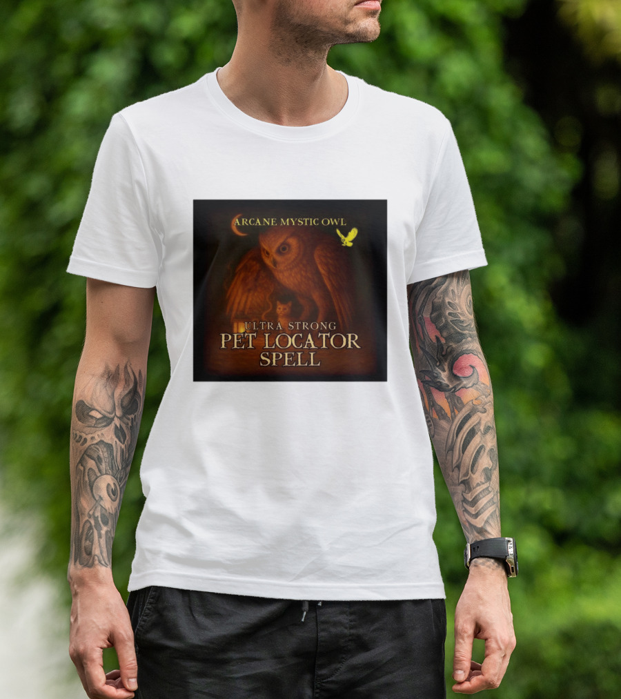 Arcane Mystic Owl Ultra Strong Pet Locator Spell Moonlit Guardian T-Shirt
