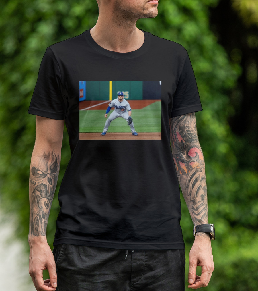 Los Angeles Dodgers Max Muncy Jersey Number 13 Third Baseman Action Shot T-Shirt