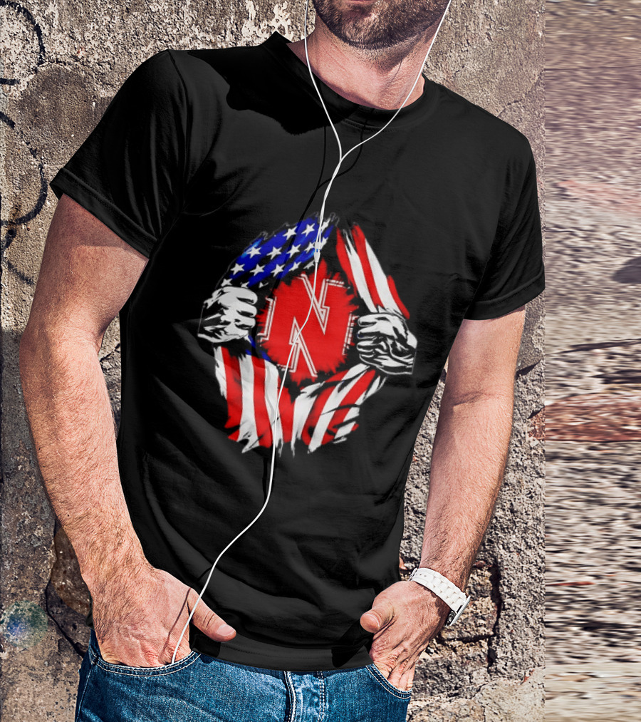 Nebraska Cornhuskers N Logo Ripped American Flag T-Shirt