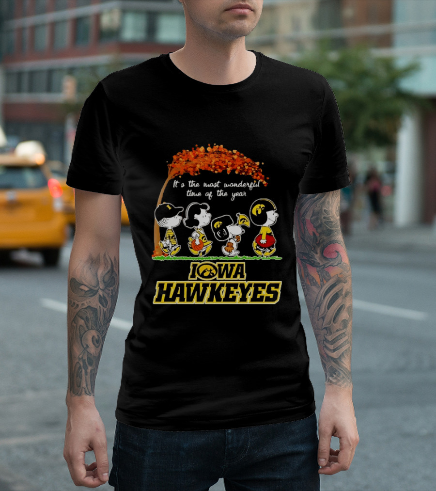 Iowa Hawkeyes Peanuts Characters It's The Most Wonderful Time Of The Year T-Shirt