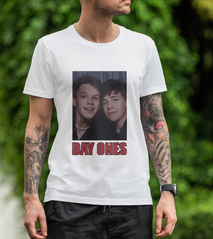 Ben Affleck Matt Damon Day Ones Friends Photobooth Nostalgia T-Shirt
