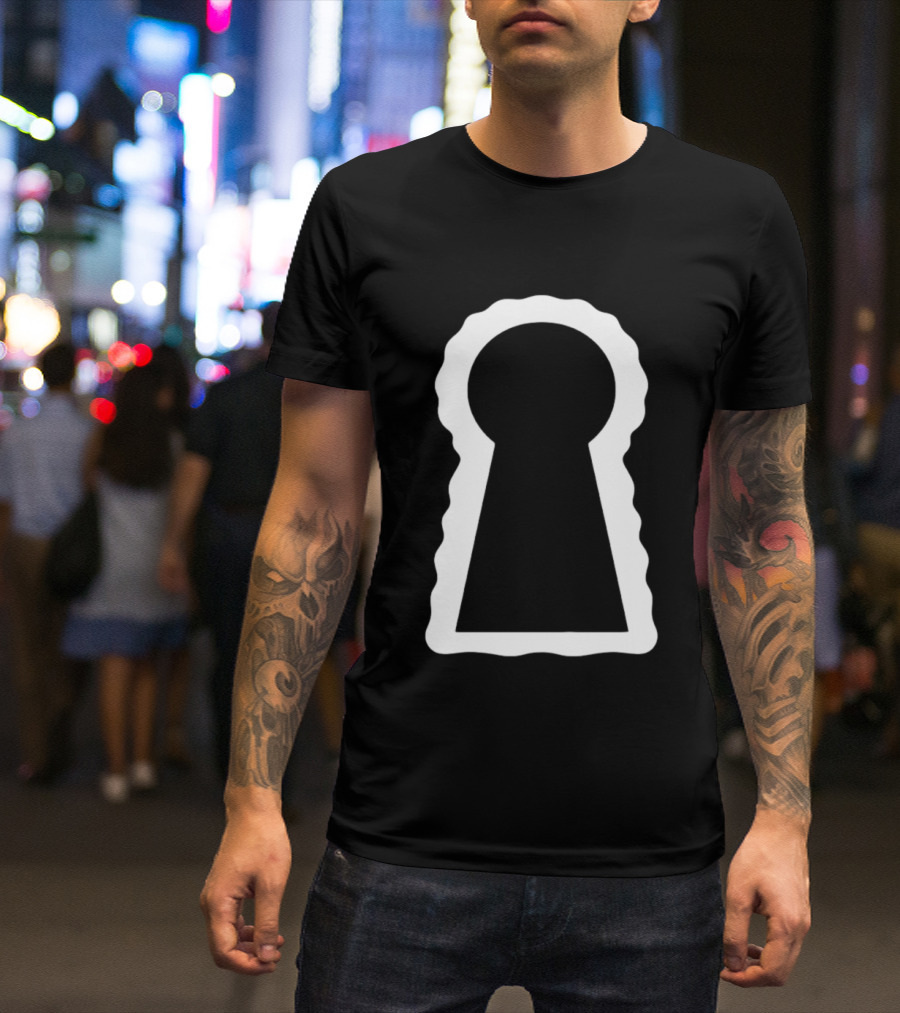 Minimalist Keyhole Secret Door Aesthetic T-Shirt