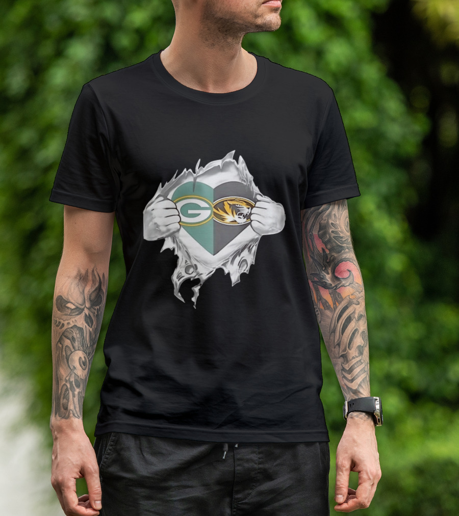 Green Bay Packers Missouri Tigers Heart Superman Chest Rip T-Shirt